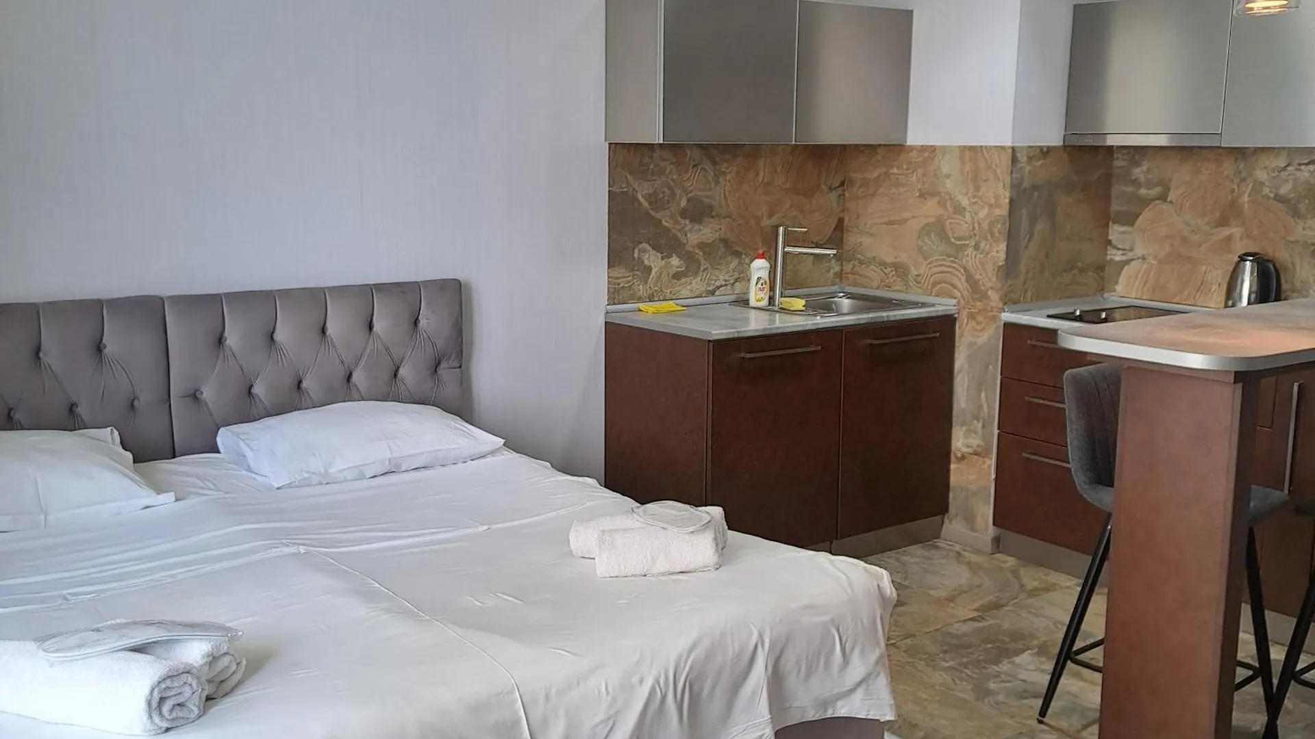 Batumi Orbi Sea Towers Sea Wiev 0*,  جورجيا
